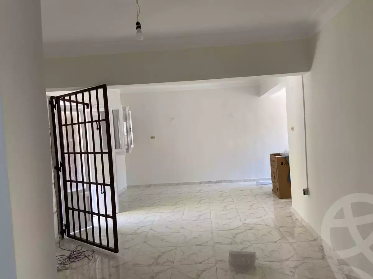 https://aqarmap.com.eg/en/listing/6169863-for-sale-alexandria-l-jmy-el-hanouvel-al-mahdwi-st