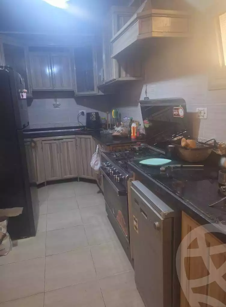 https://aqarmap.com.eg/ar/listing/6170943-for-sale-cairo-helwan-wdy-hwf-rd-no-32