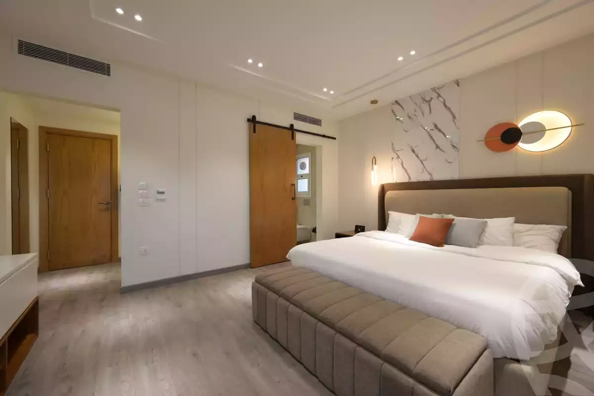 https://aqarmap.com.eg/en/listing/6171806-for-rent-cairo-new-cairo-compounds-hyde-park-centre-ville-hyde-park