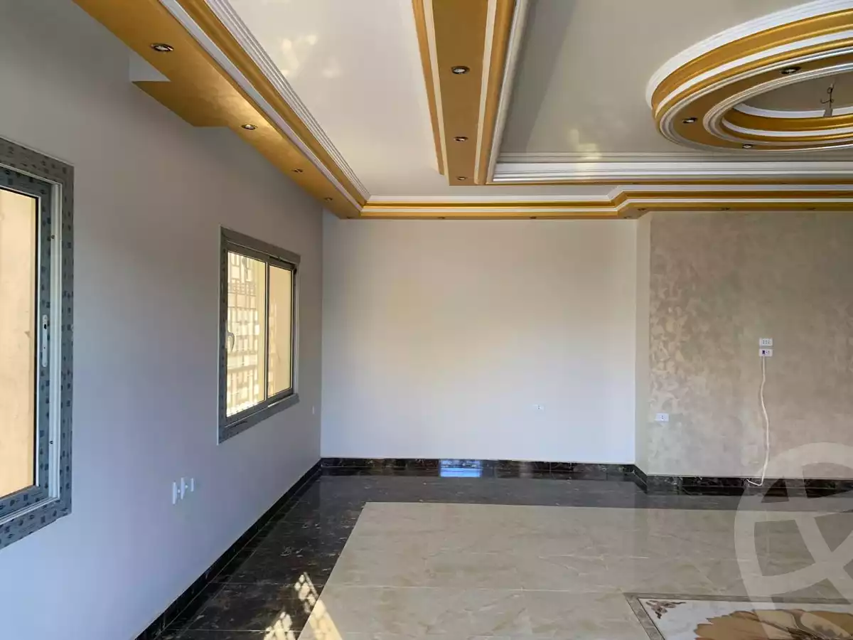 https://aqarmap.com.eg/ar/listing/6171820-for-rent-cairo-new-cairo-lrhb-city-phase-1-ahmed-rami-st