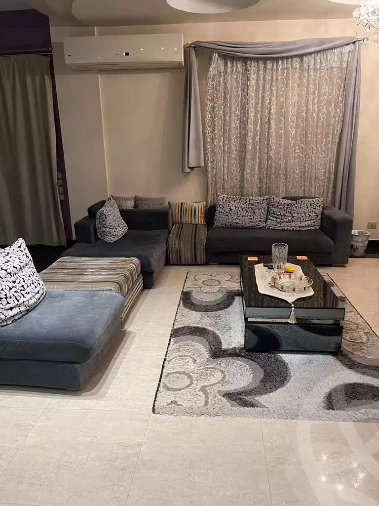 https://aqarmap.com.eg/en/listing/6171893-for-sale-cairo-new-cairo-el-ahyaa-first-neighborhood-street-2