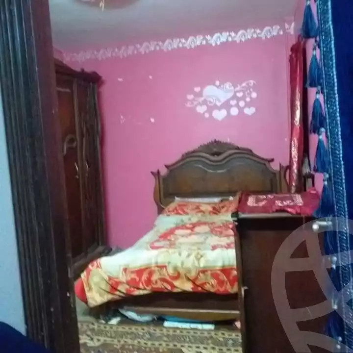https://aqarmap.com.eg/en/listing/6171990-for-sale-qalyubia-shubra-el-khaima-om-bayoumi