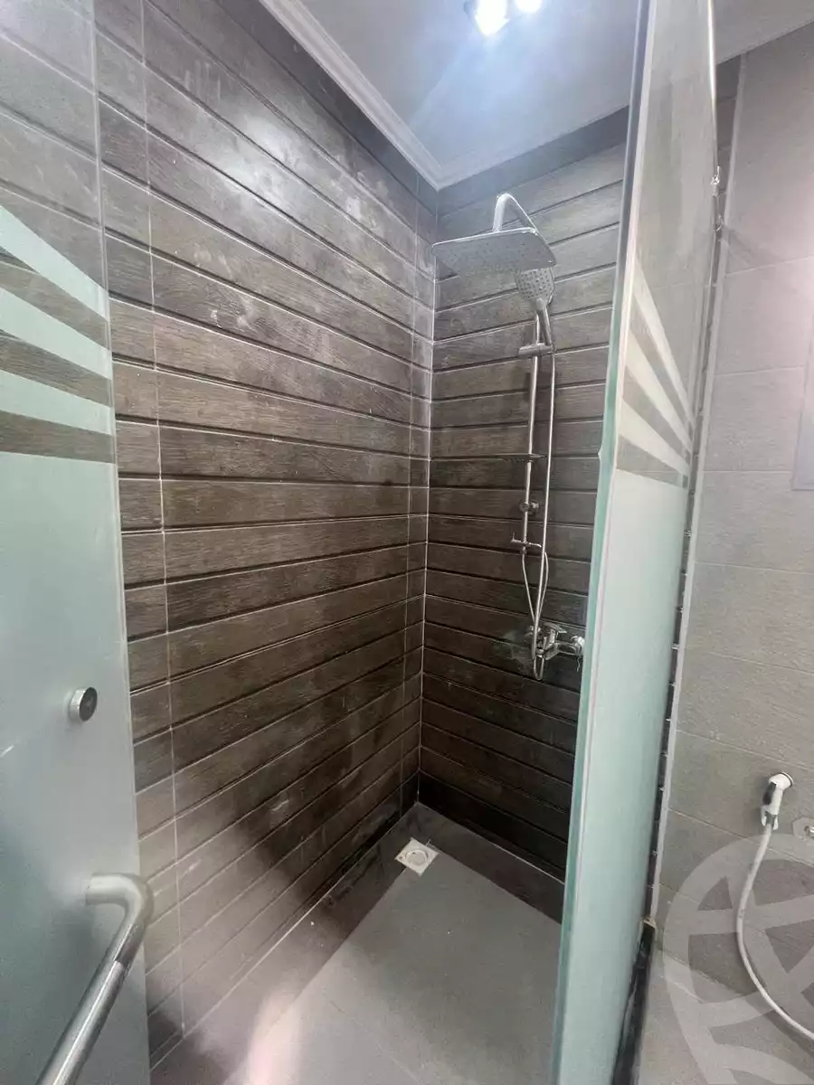 https://aqarmap.com.eg/en/listing/6172124-for-sale-cairo-helwan-helwan-el-sharkeya-abd-el-rahman-pasha-st