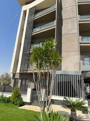https://aqarmap.com.eg/en/listing/6172700-for-sale-cairo-new-cairo-madinaty-bryfdw