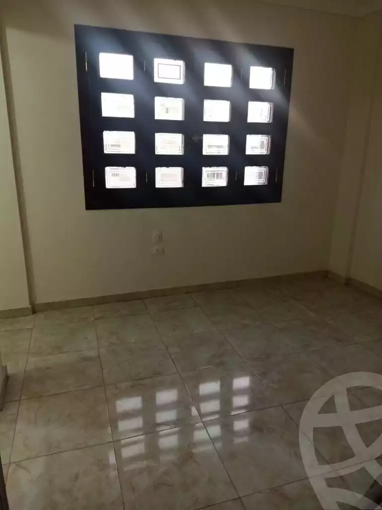 https://aqarmap.com.eg/ar/listing/6172850-for-sale-cairo-el-haram-shareaa-el-haram