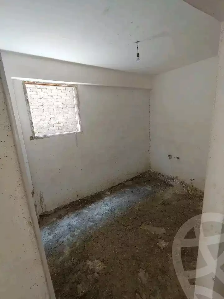 https://aqarmap.com.eg/ar/listing/6172938-for-sale-alexandria-mntq-fr-y-blskndry-el-awayed