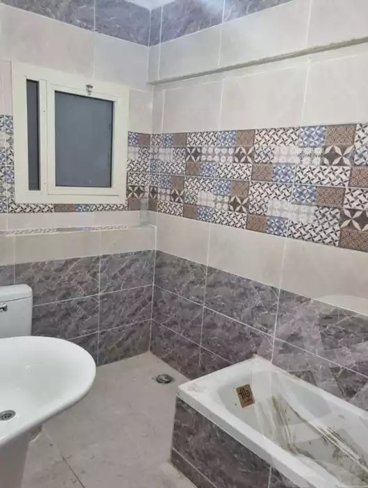 https://aqarmap.com.eg/ar/listing/6173579-for-sale-cairo-heliopolis-el-obour-buildings