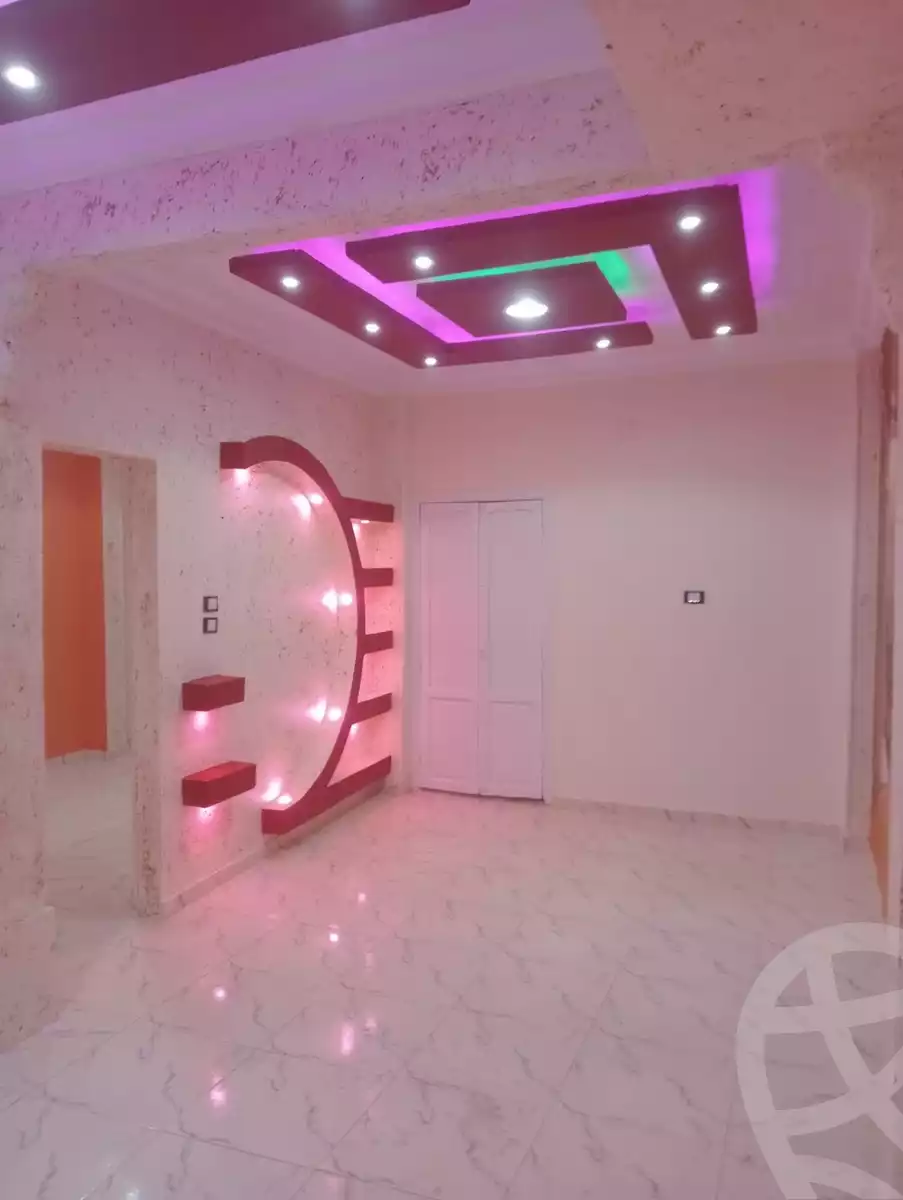 https://aqarmap.com.eg/en/listing/6175647-for-sale-qalyubia-shubra-el-khaima-om-bayoumi