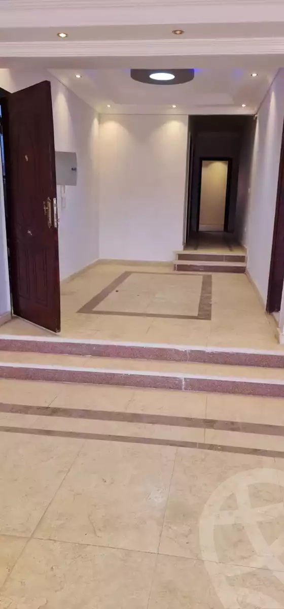 https://aqarmap.com.eg/en/listing/6175727-for-rent-cairo-new-cairo-el-narges-el-narges-8-omar-makram-street
