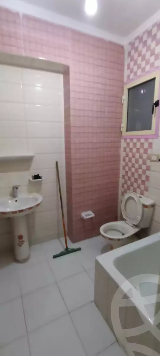 https://aqarmap.com.eg/en/listing/6176049-for-sale-alexandria-sydy-bshr-sydy-bshr-bhry-shr-mhmd-njyb