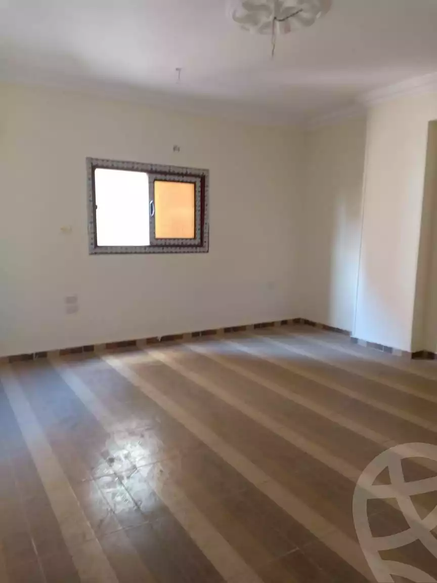 https://aqarmap.com.eg/ar/listing/6176482-for-rent-sharqia-zagazig-zagazig-city-ghasham-rd