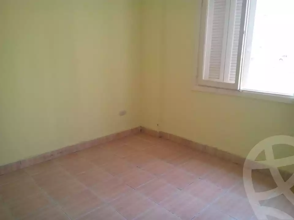 https://aqarmap.com.eg/ar/listing/6176929-for-sale-cairo-15th-of-may-manteqat-el-290-fadan