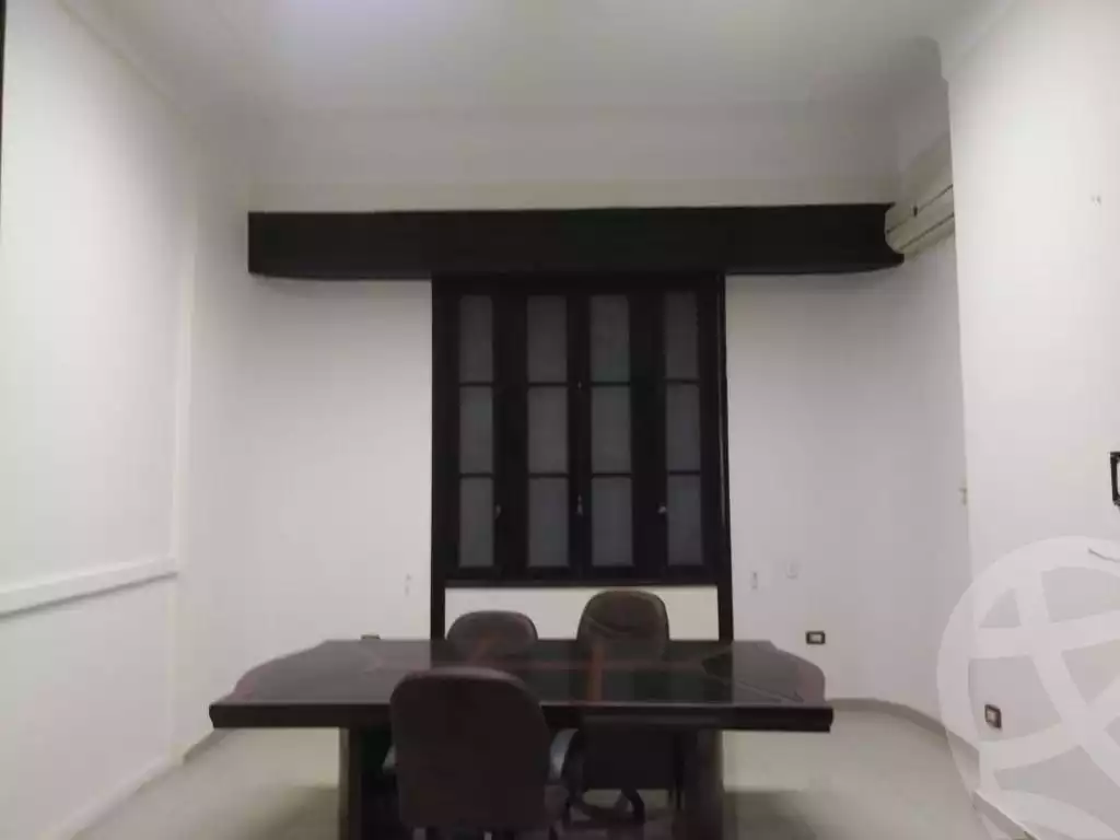 https://aqarmap.com.eg/ar/listing/6177302-for-rent-cairo-downtown-bab-el-loaa-talaat-harb-st