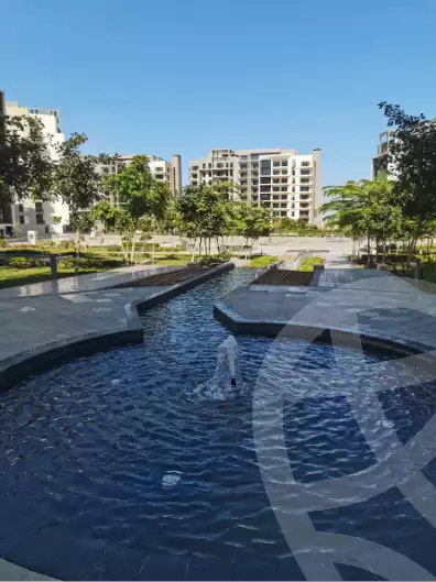 https://aqarmap.com.eg/ar/listing/6178402-for-sale-cairo-el-sheikh-zayed-city-compounds-zyd-wr-llttwyr