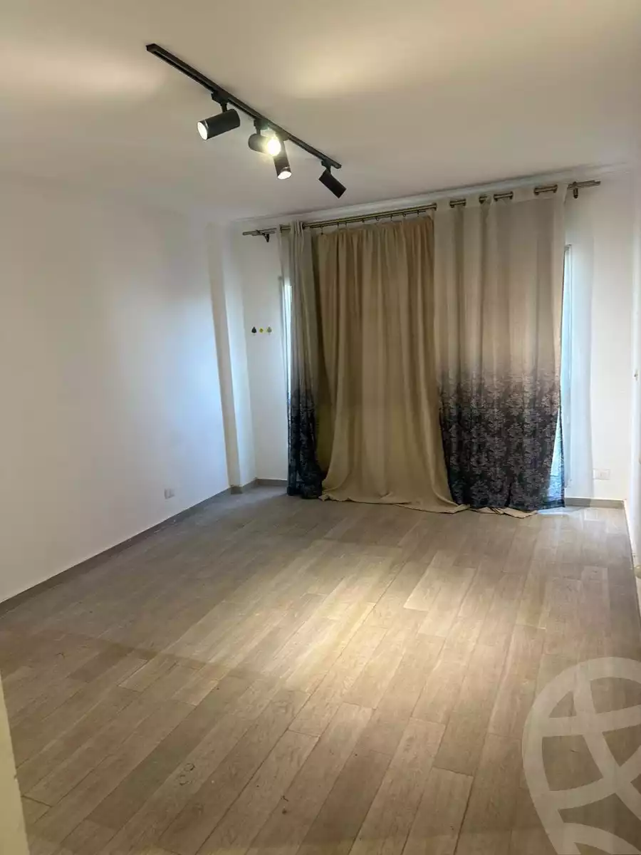https://aqarmap.com.eg/ar/listing/6178455-for-rent-cairo-new-cairo-madinaty-tenth-zone-buildings-group-103