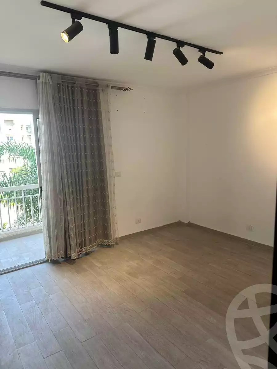 https://aqarmap.com.eg/ar/listing/6178455-for-rent-cairo-new-cairo-madinaty-tenth-zone-buildings-group-103
