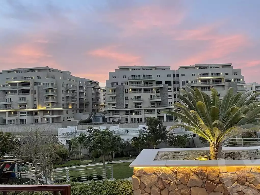 https://aqarmap.com.eg/ar/listing/6178526-for-sale-cairo-new-cairo-compounds-mwntn-fyw-y-syty-mountain-park-mountain-view-icity