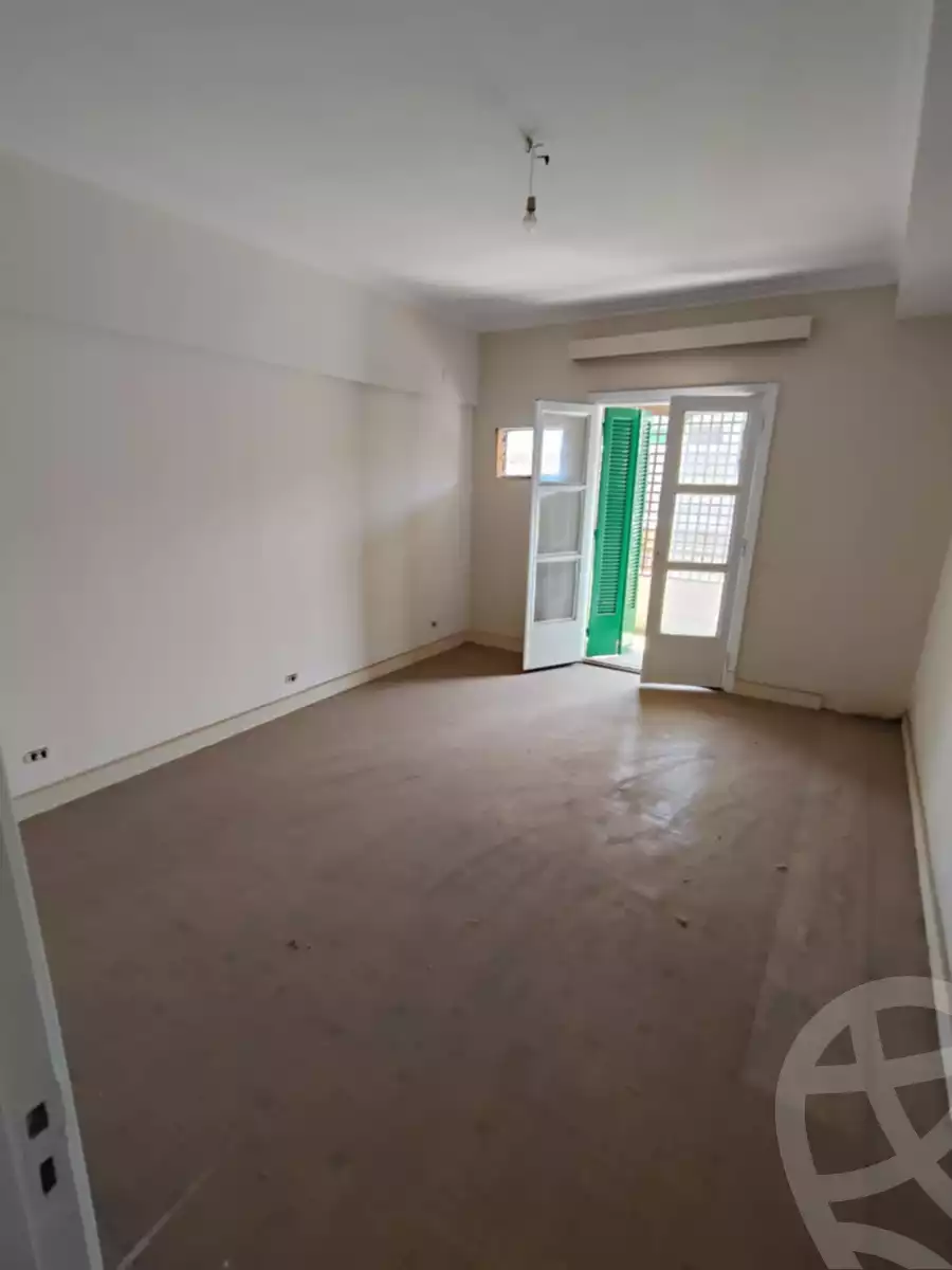 https://aqarmap.com.eg/ar/listing/6179364-for-rent-cairo-downtown-abdeen-sherif-pasha-st