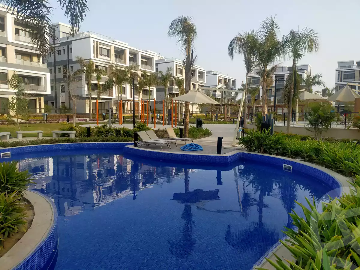 https://aqarmap.com.eg/ar/listing/6179678-for-sale-cairo-el-sheikh-zayed-city-compounds-kmbwnd-wn-16-swdyk