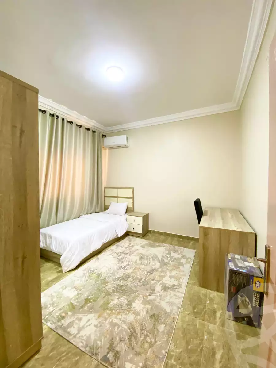 https://aqarmap.com.eg/en/listing/5981704-for-rent-cairo-new-cairo-compounds-el-mostashareen-compound
