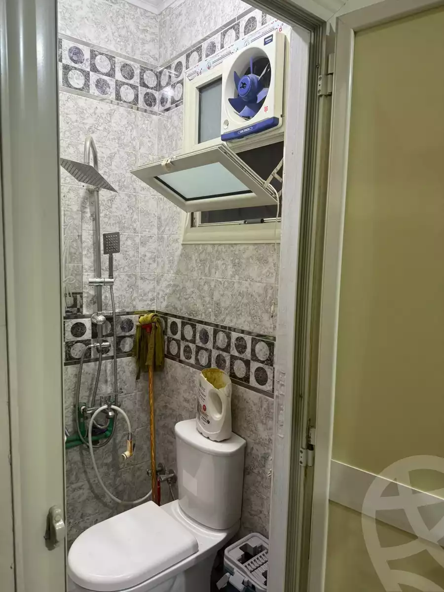 https://aqarmap.com.eg/ar/listing/6180247-for-sale-cairo-helwan-hadayek-helwan-nile-corniche-st
