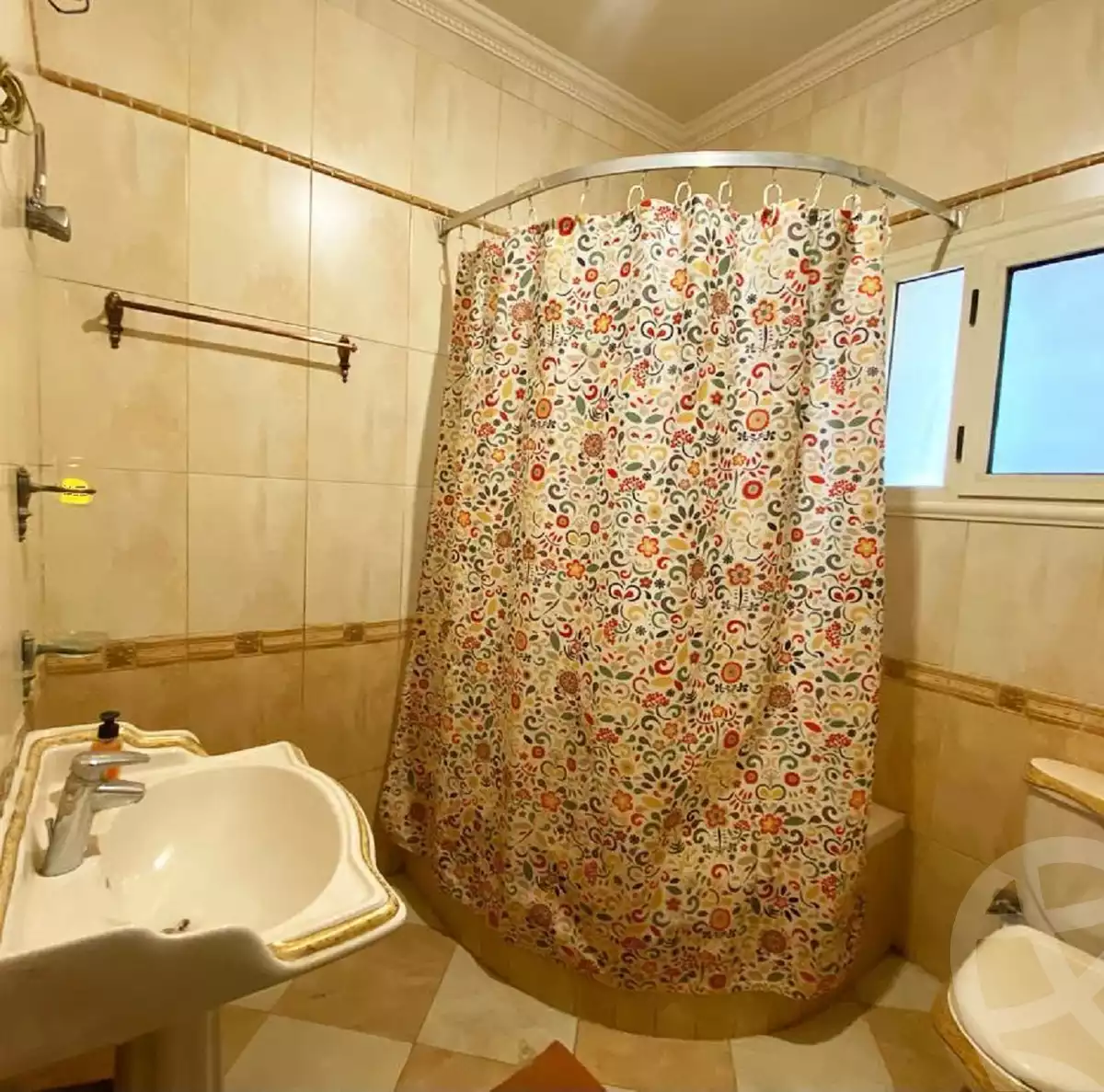 https://aqarmap.com.eg/ar/listing/6180358-for-sale-cairo-new-cairo-90th-street-northern-90th-street