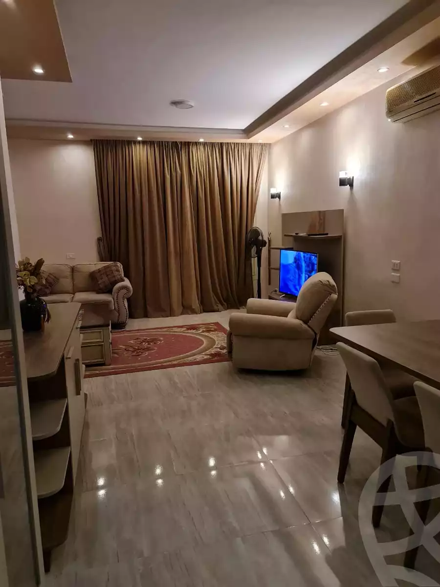 https://aqarmap.com.eg/en/listing/6181042-for-rent-cairo-el-sheikh-zayed-city-compounds-jewar