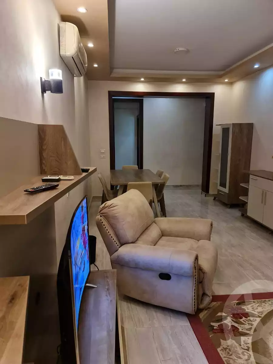 https://aqarmap.com.eg/en/listing/6181042-for-rent-cairo-el-sheikh-zayed-city-compounds-jewar