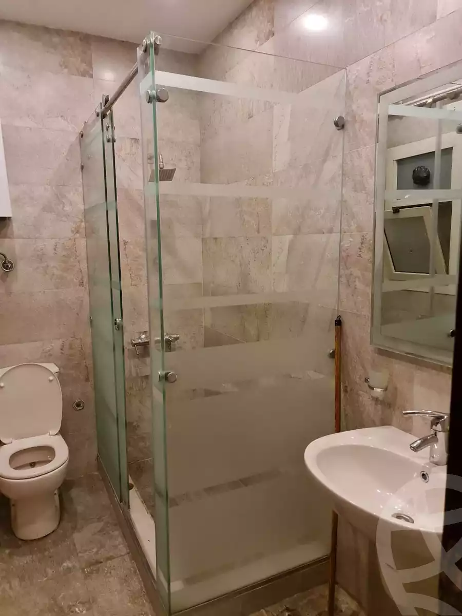 https://aqarmap.com.eg/en/listing/6181042-for-rent-cairo-el-sheikh-zayed-city-compounds-jewar