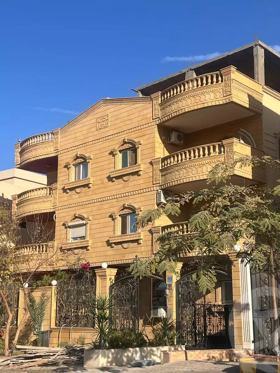 https://aqarmap.com.eg/en/listing/6181777-for-sale-cairo-new-cairo-compounds-nakhil-village
