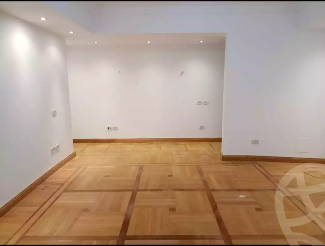 https://aqarmap.com.eg/ar/listing/6181947-for-rent-cairo-6th-of-october-compounds-mena-garden-city