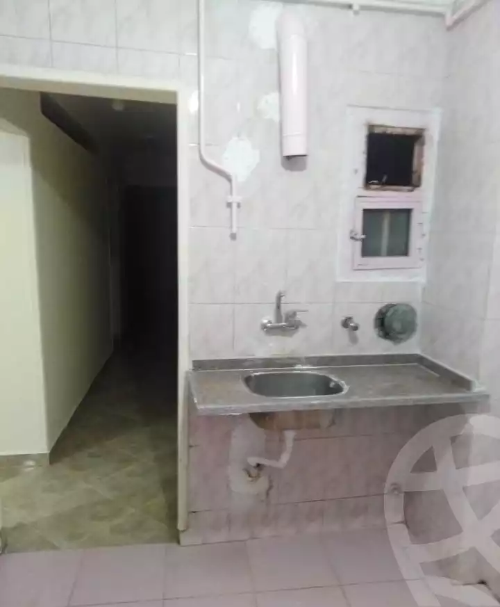 https://aqarmap.com.eg/ar/listing/6182142-for-rent-cairo-ain-shams-yn-shms-lgrby