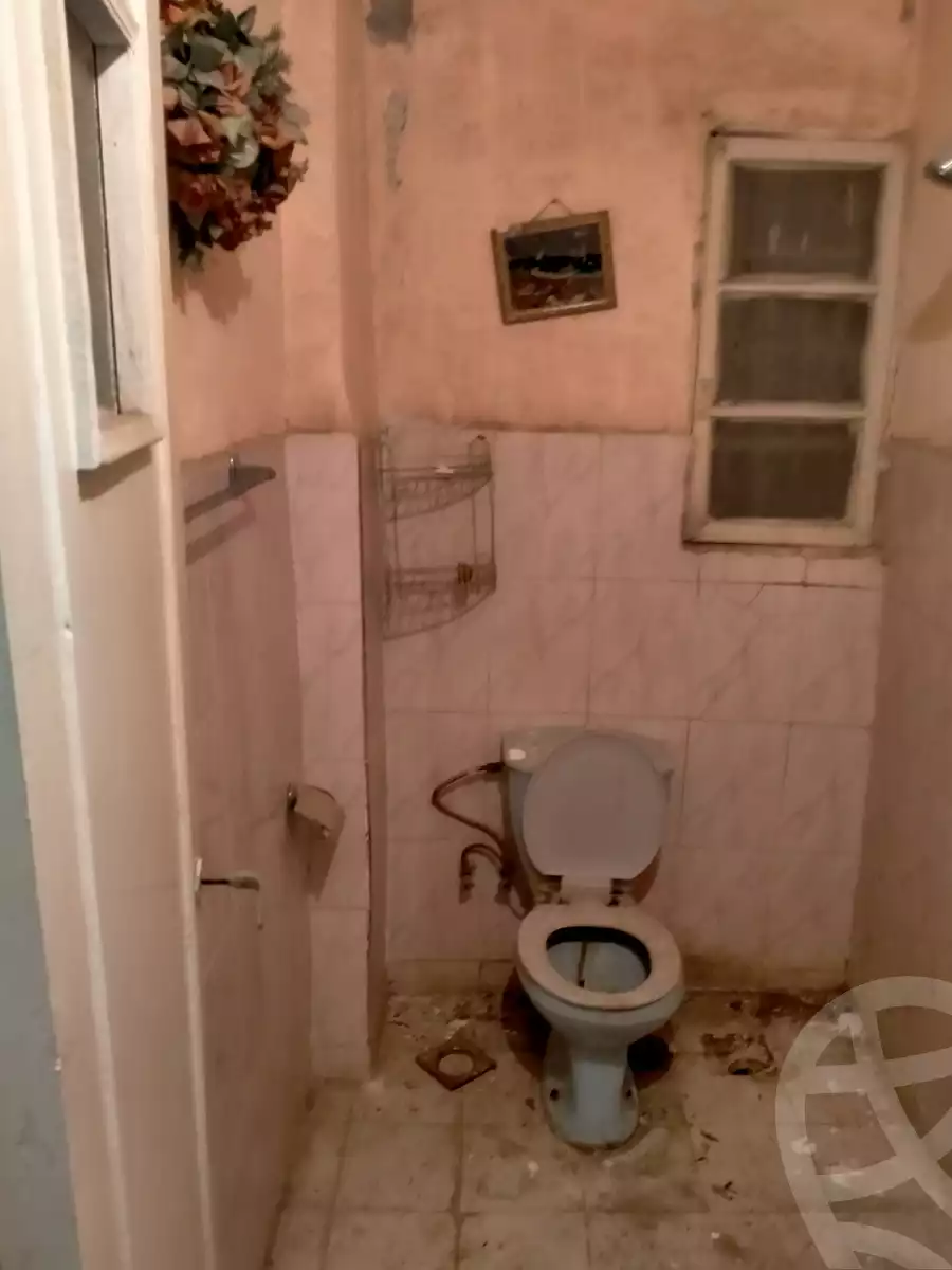 https://aqarmap.com.eg/ar/listing/6182397-for-rent-cairo-ain-shams-yn-shms-lgrby-shr-lmtrwy