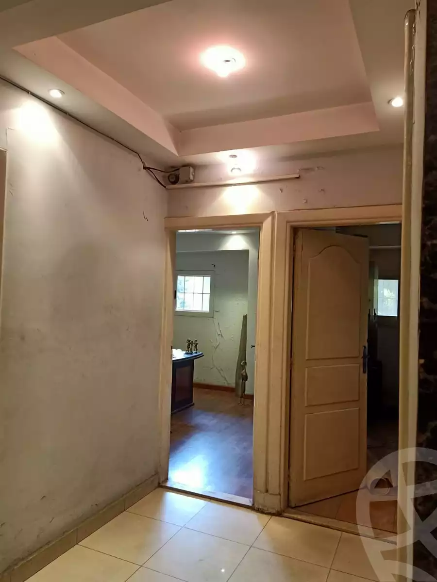 https://aqarmap.com.eg/en/listing/6182534-for-rent-cairo-downtown-kasr-el-neel-champollion-rd