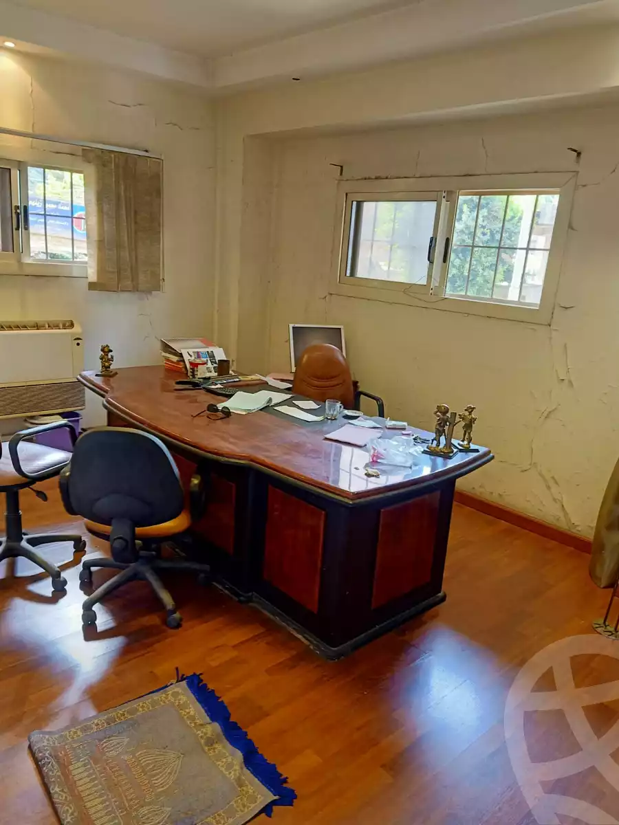 https://aqarmap.com.eg/en/listing/6182534-for-rent-cairo-downtown-kasr-el-neel-champollion-rd