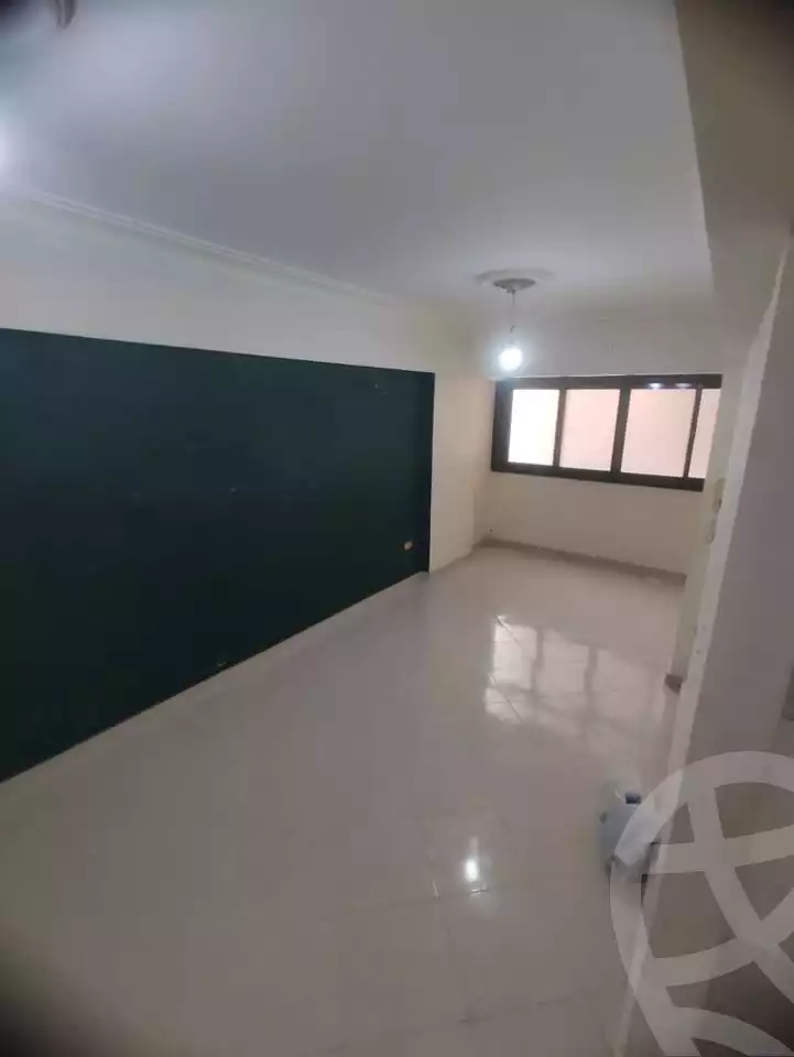 https://aqarmap.com.eg/ar/listing/6182805-for-sale-alexandria-ganaklis