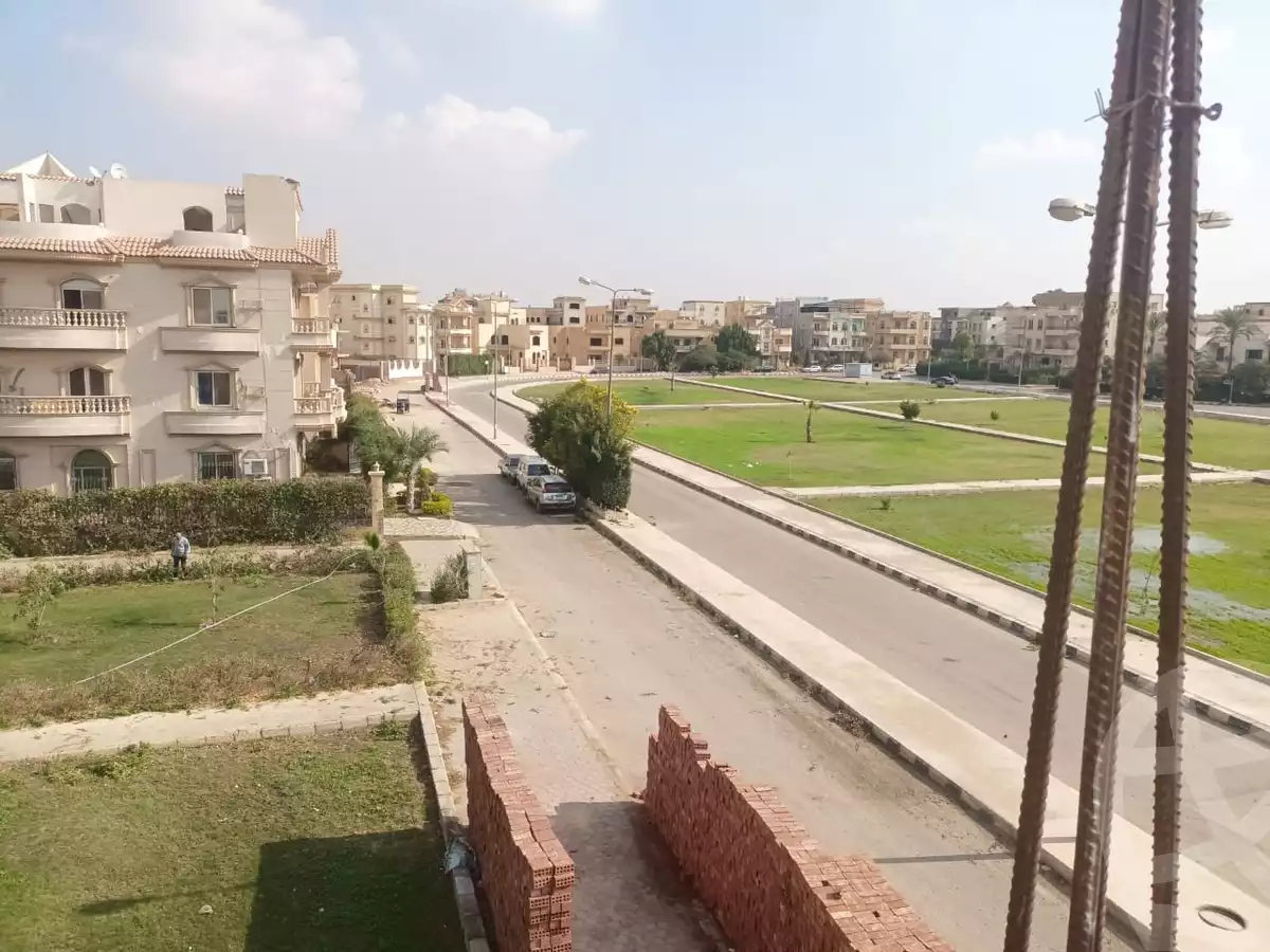 https://aqarmap.com.eg/en/listing/6183895-for-sale-cairo-el-shorouk-lhy-lwl-grb-neighbourhood-1-street-12