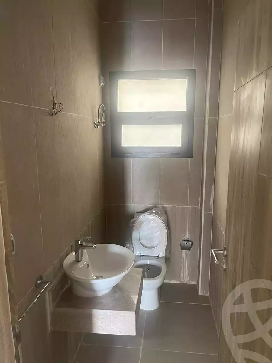 https://aqarmap.com.eg/ar/listing/6184117-for-rent-cairo-new-cairo-compounds-fifth-square
