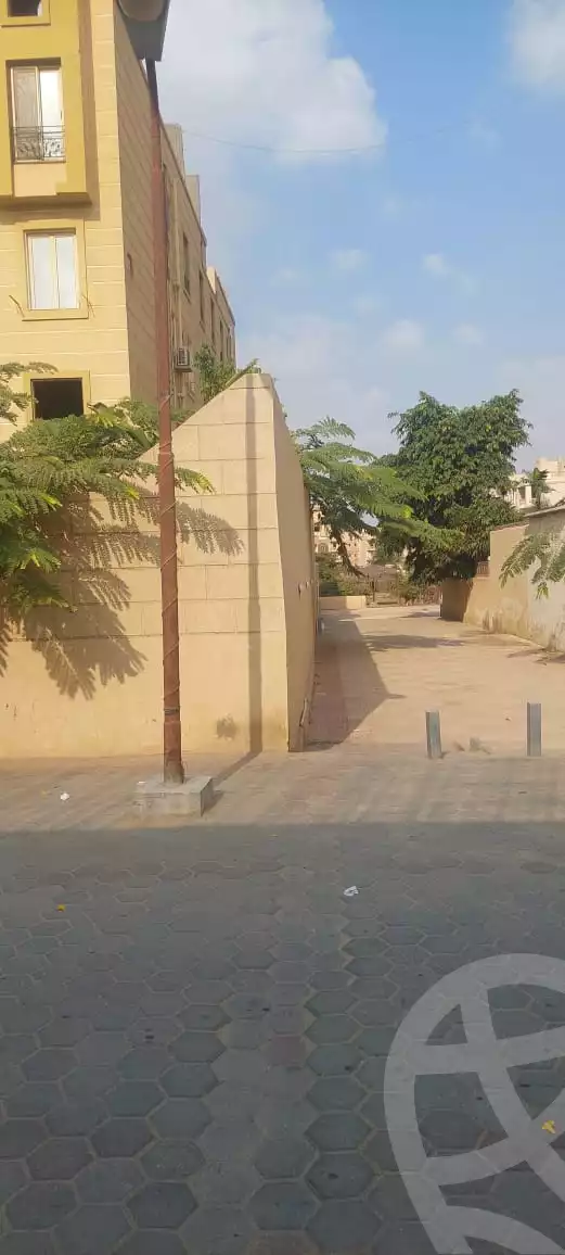 https://aqarmap.com.eg/en/listing/6184176-for-sale-cairo-new-cairo-compounds-dorat-el-kahera