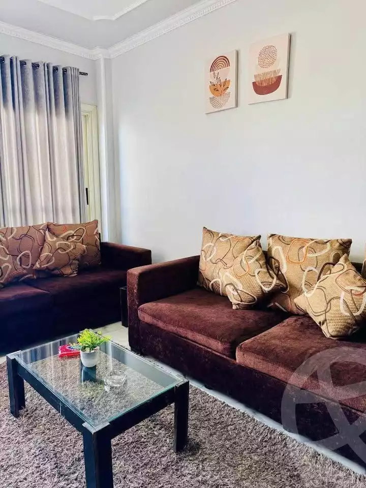 https://aqarmap.com.eg/ar/listing/6184526-for-sale-alexandria-glim-shr-ljysh
