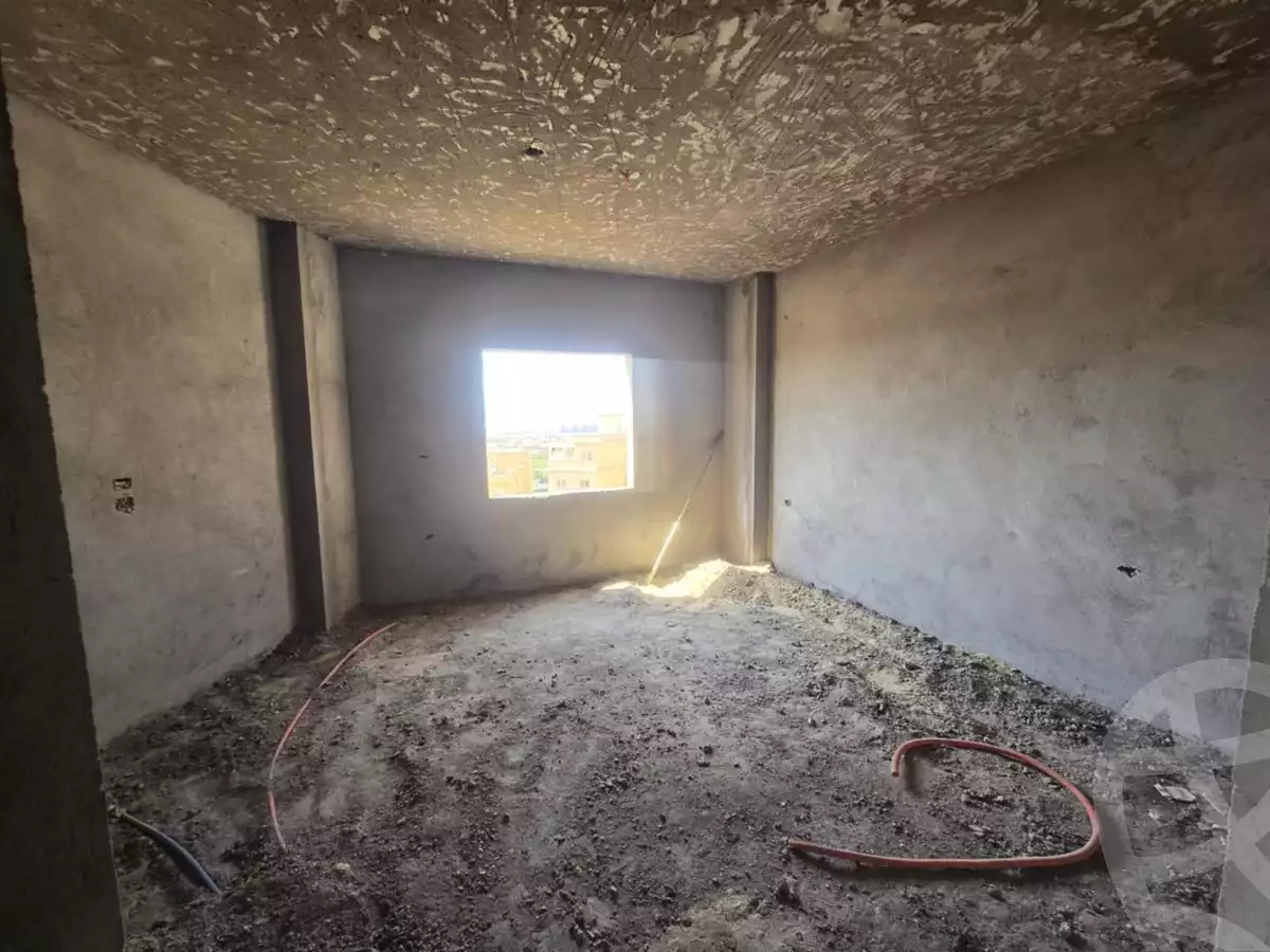 https://aqarmap.com.eg/ar/listing/6185395-for-sale-cairo-new-cairo-south-investors-mohammed-nagib-axis-st