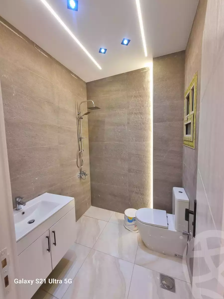 https://aqarmap.com.eg/ar/listing/6186505-for-rent-cairo-new-cairo-south-investors-zizinia-st