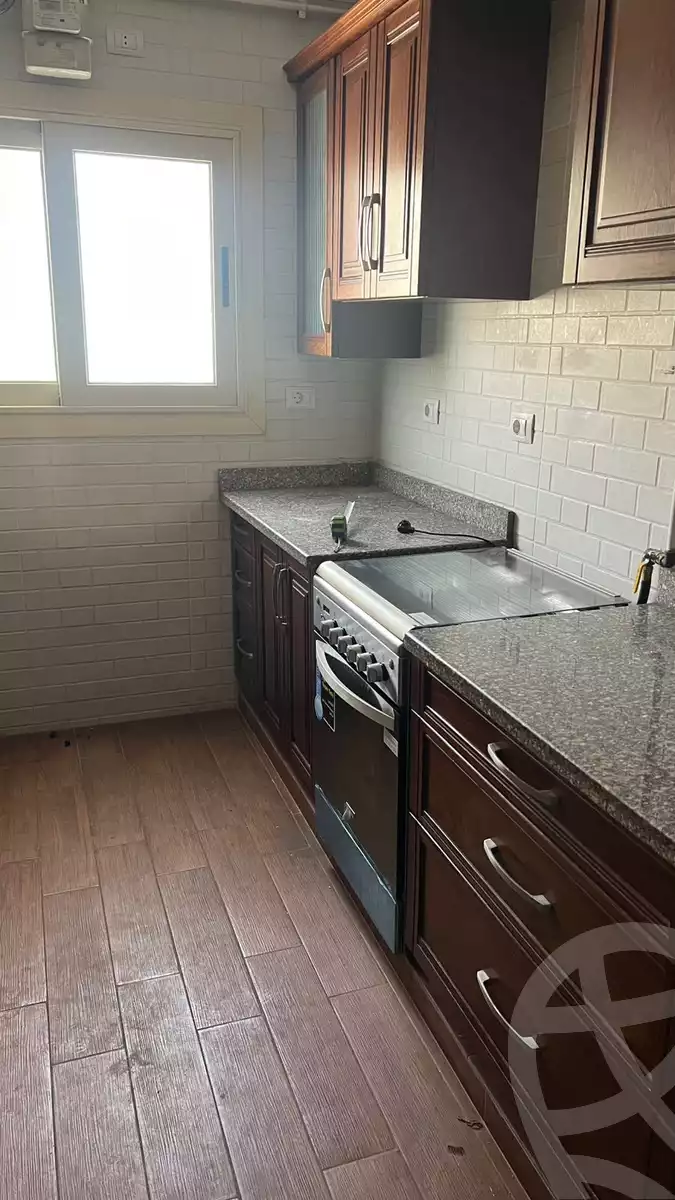 https://aqarmap.com.eg/en/listing/6186858-for-rent-cairo-new-cairo-compounds-mrfl-syty
