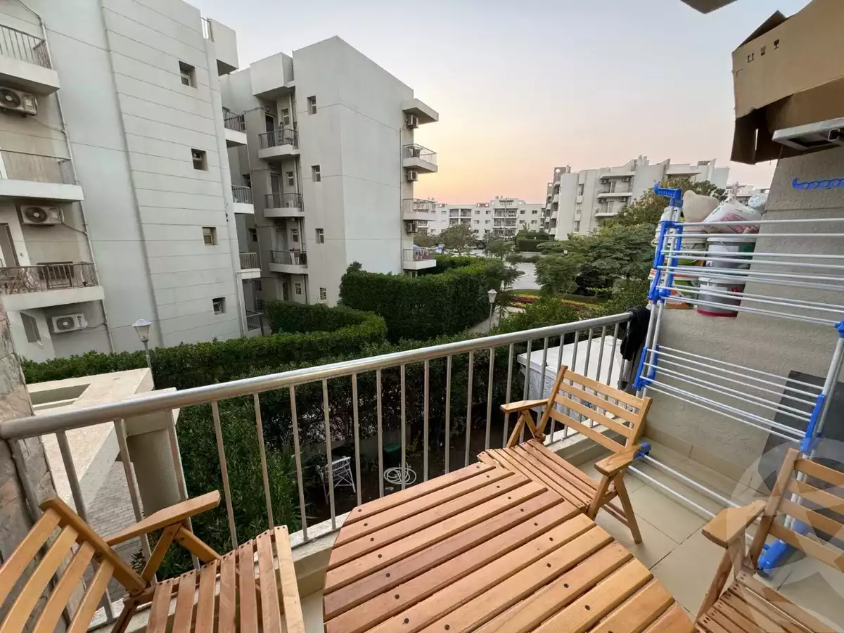 https://aqarmap.com.eg/en/listing/6186995-for-rent-cairo-el-sheikh-zayed-city-compounds-dh-drys
