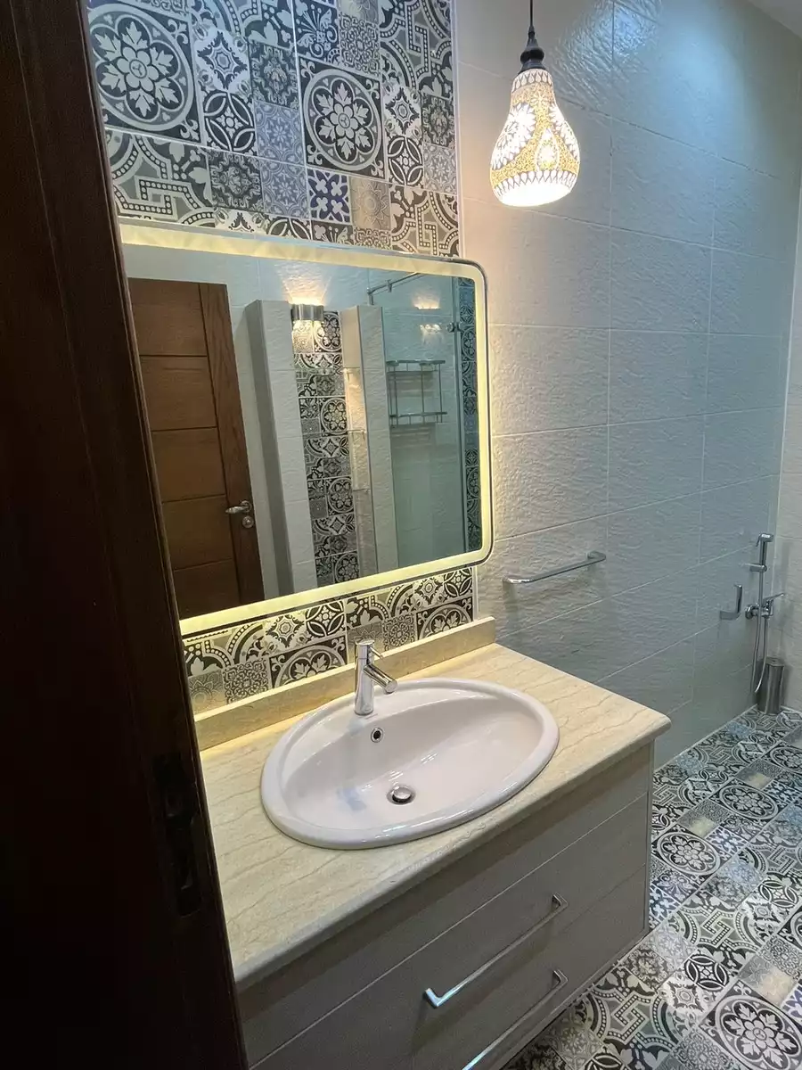 https://aqarmap.com.eg/en/listing/6186977-for-rent-cairo-new-cairo-compounds-fyldj-jrdnz-qtmy-mwl-blm-hylz-llttwyr
