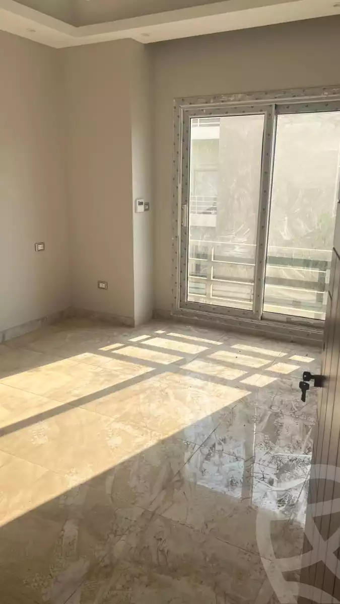 https://aqarmap.com.eg/ar/listing/6187446-for-rent-cairo-new-cairo-compounds-hyde-park-park-corner-hyde-park
