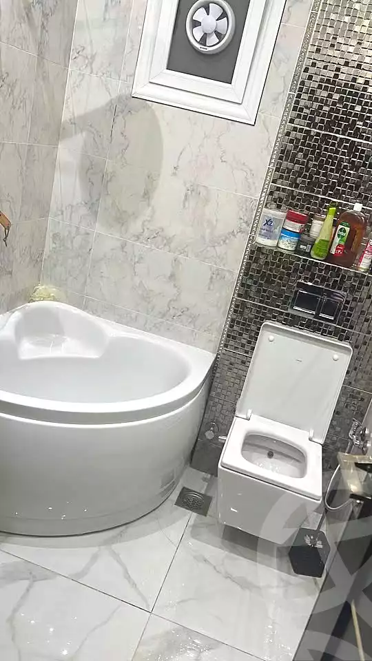 https://aqarmap.com.eg/ar/listing/6187704-for-sale-cairo-mokattam-el-hadabah-el-wosta-el-mantaqa-el-talta