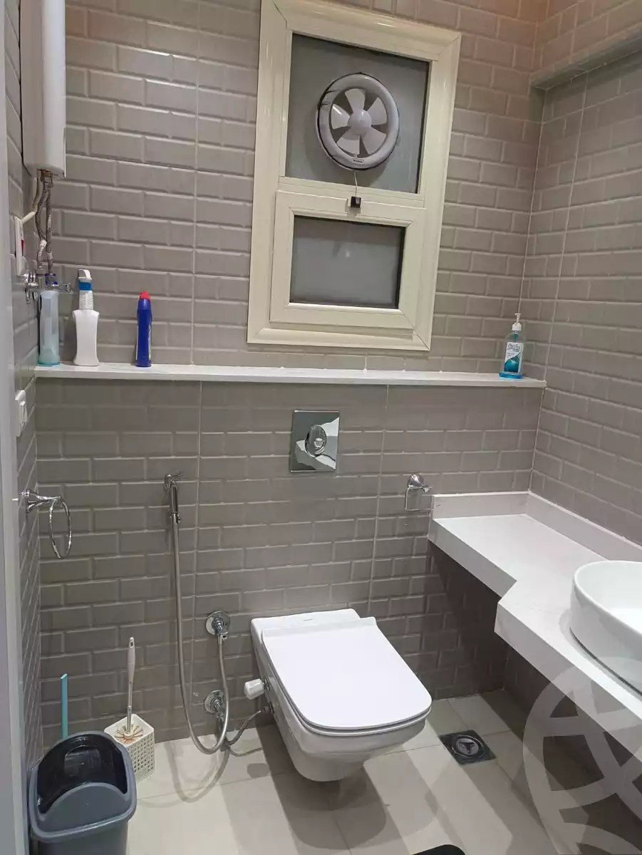 https://aqarmap.com.eg/ar/listing/6187762-for-rent-cairo-new-cairo-compounds-mwntn-fyw-y-syty-mountain-park-mountain-view-icity
