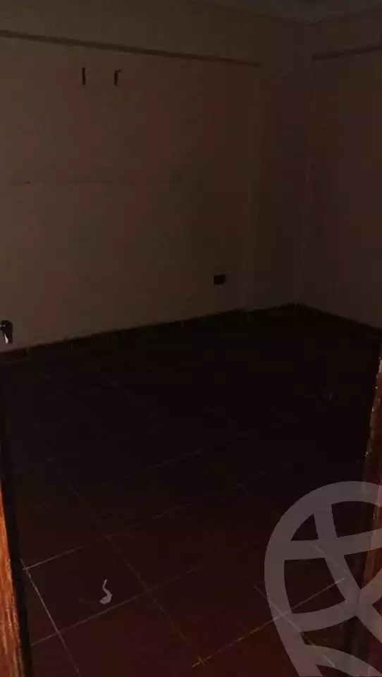 https://aqarmap.com.eg/ar/listing/6188711-for-sale-alexandria-alhadara-new-el-hadra