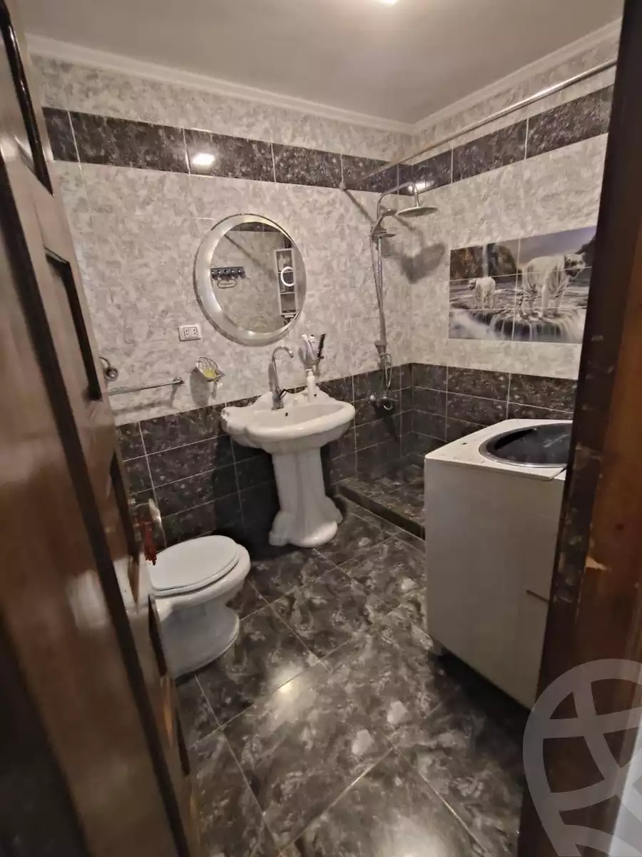 https://aqarmap.com.eg/ar/listing/6188810-for-sale-cairo-helwan-hadayek-helwan-nile-corniche-st